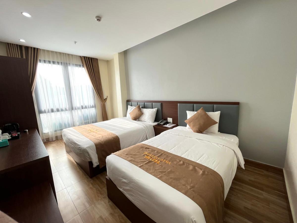 Cat Ba Rosalia Hotel Dong Khe Sau Esterno foto