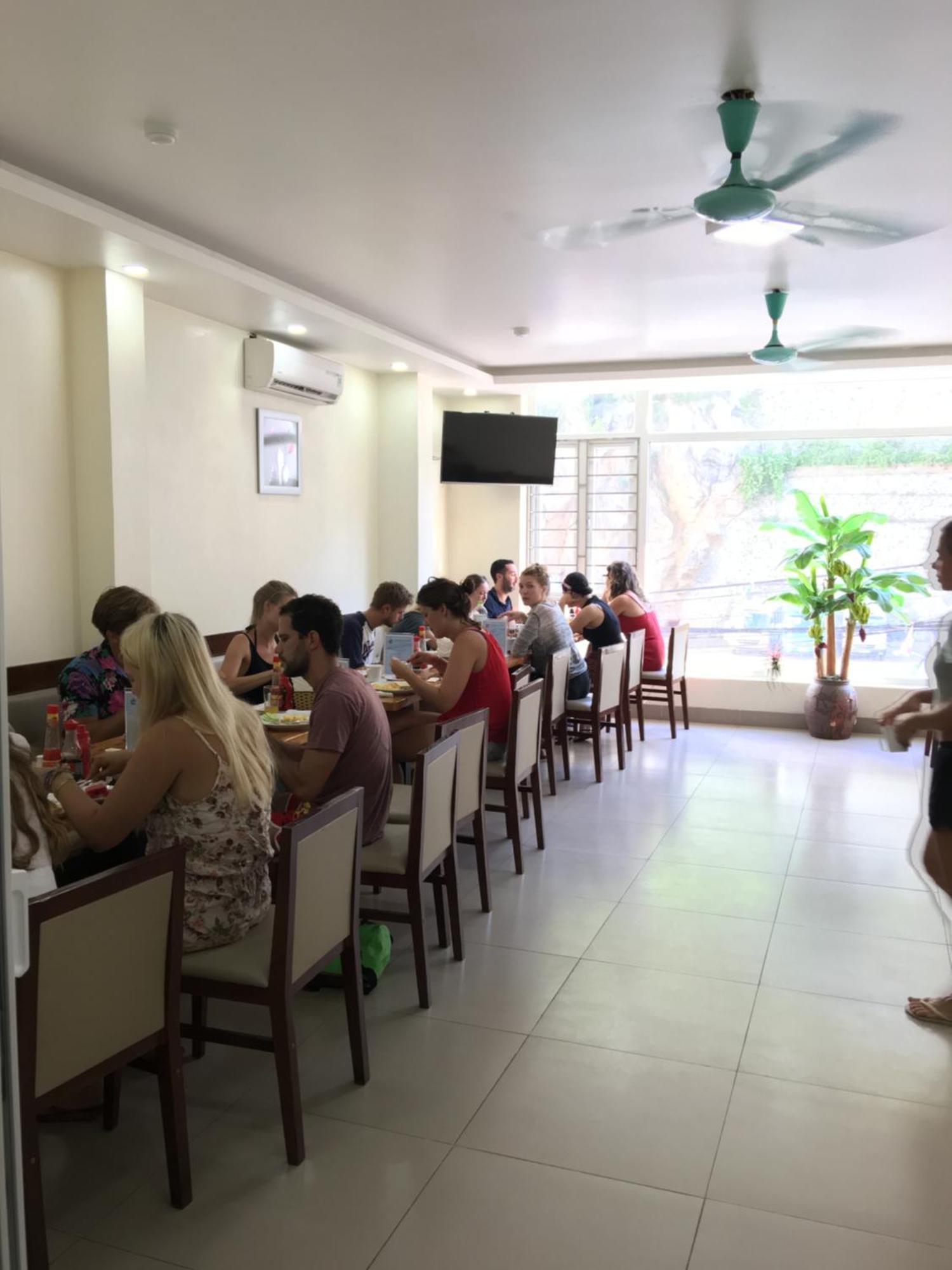 Cat Ba Rosalia Hotel Dong Khe Sau Esterno foto